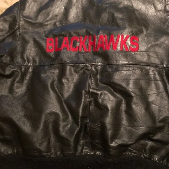 Men’s Chicago Blackhawks leather jacket - Picture 2 of 3